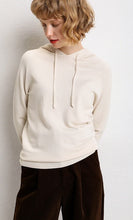 Lade das Bild in den Galerie-Viewer, Geschenkidee Weihnachten Wollsweater mit Kapuze