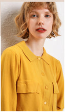 Lade das Bild in den Galerie-Viewer, Stickcardigan im Polostyle