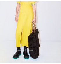 Lade das Bild in den Galerie-Viewer, Shoppingbag aus Fellimitat