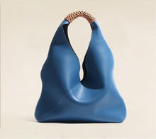 Lade das Bild in den Galerie-Viewer, Soft Leder Tote Bag