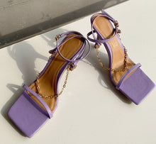 Lade das Bild in den Galerie-Viewer, Riemchen Sandalette SquareToe