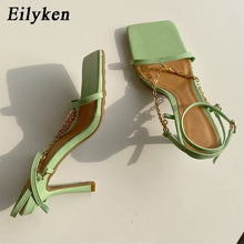 Lade das Bild in den Galerie-Viewer, Riemchen Sandalette SquareToe