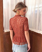 Load image into Gallery viewer, Spitzenshirt (Kopie)

