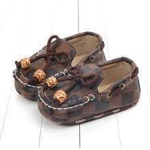 Load image into Gallery viewer, Baby Moccasins
