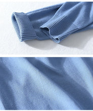 Lade das Bild in den Galerie-Viewer, Brand Sweater Herren Pullover V-Ausschnitt
